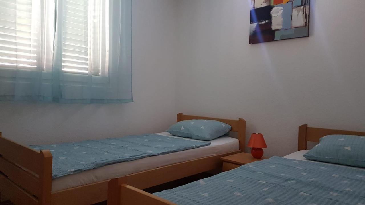 Apartmani Vincek Vodice Kültér fotó